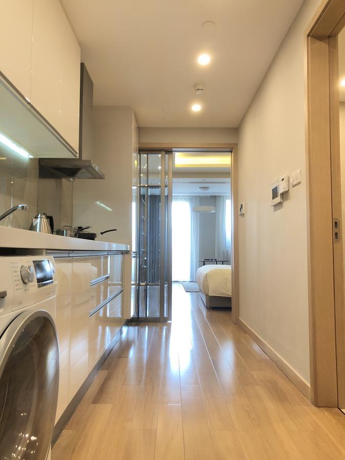 One Sunland Serviced Suites Managed By Lanson Place Shanghai Værelse billede